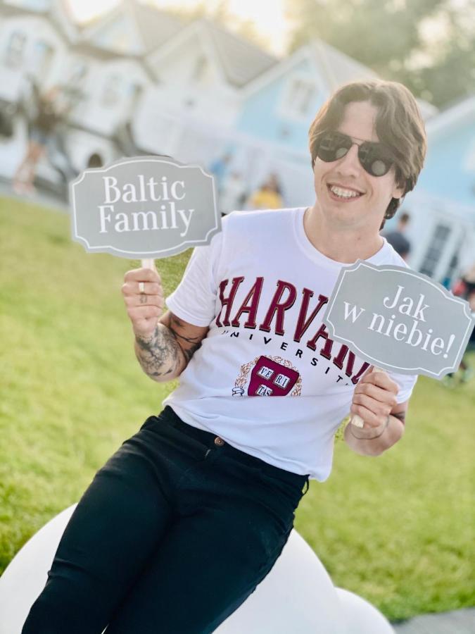 Domki Baltic Family Basen Kidsclub Rowery Mielno  Eksteriør bilde